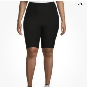 Terra and Sky Women’s Plus High Rise Black knit Bike Shorts 1X (16W-18W) NEW